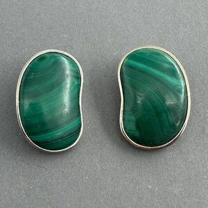 Elegant Green Earrings
